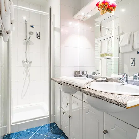 Magnifique Au Coeur Du Quartier Historique Saint-michel Apartment